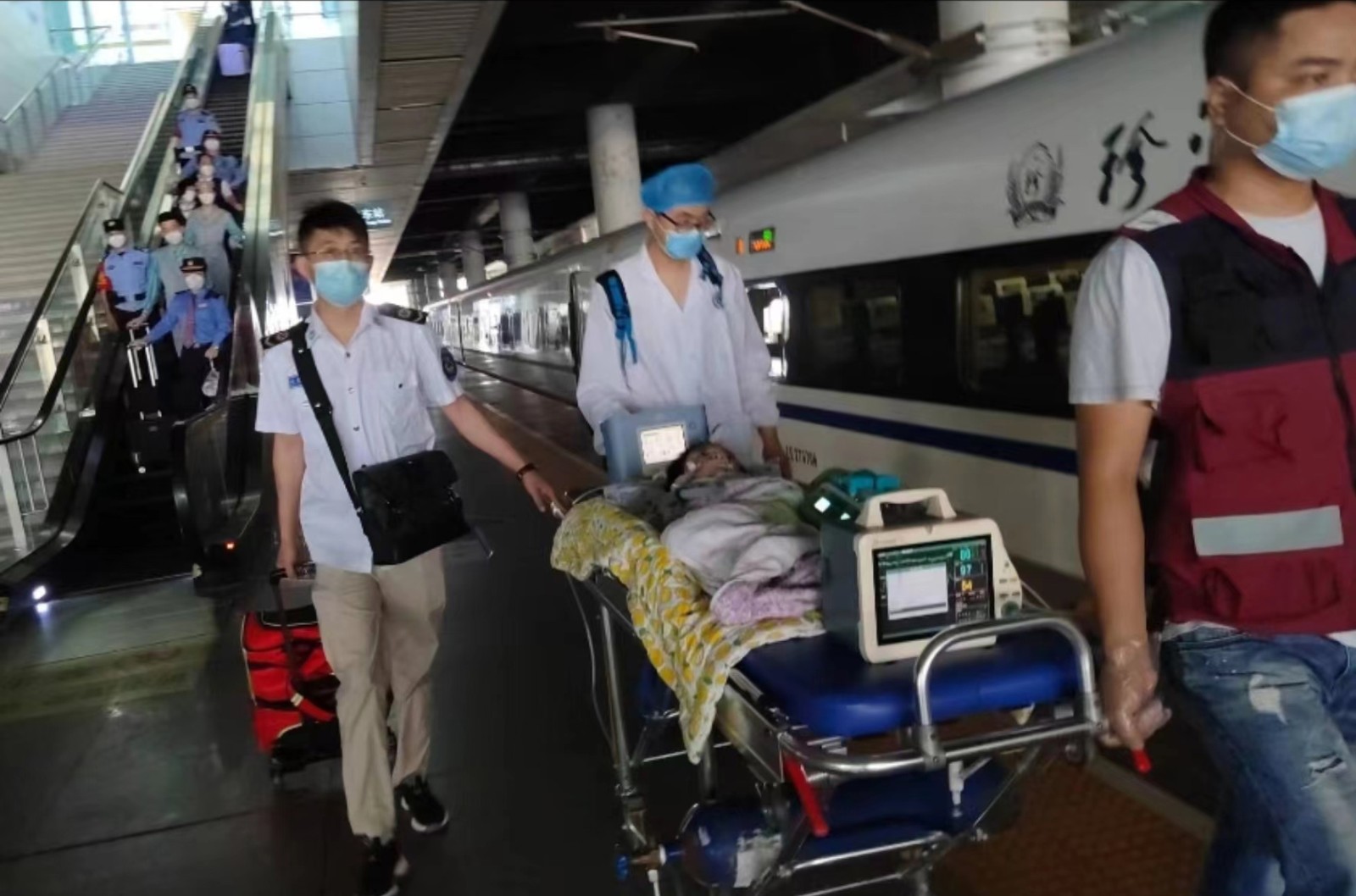 黄梅县高铁转运公司